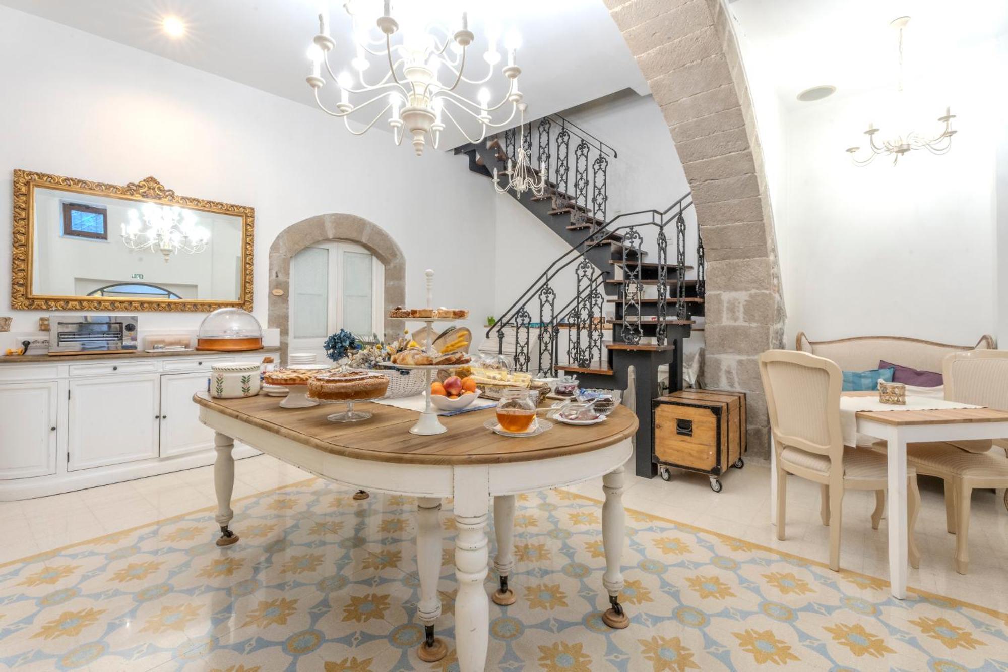 Palazzo Alessandrini Guest House Viterbo Luaran gambar